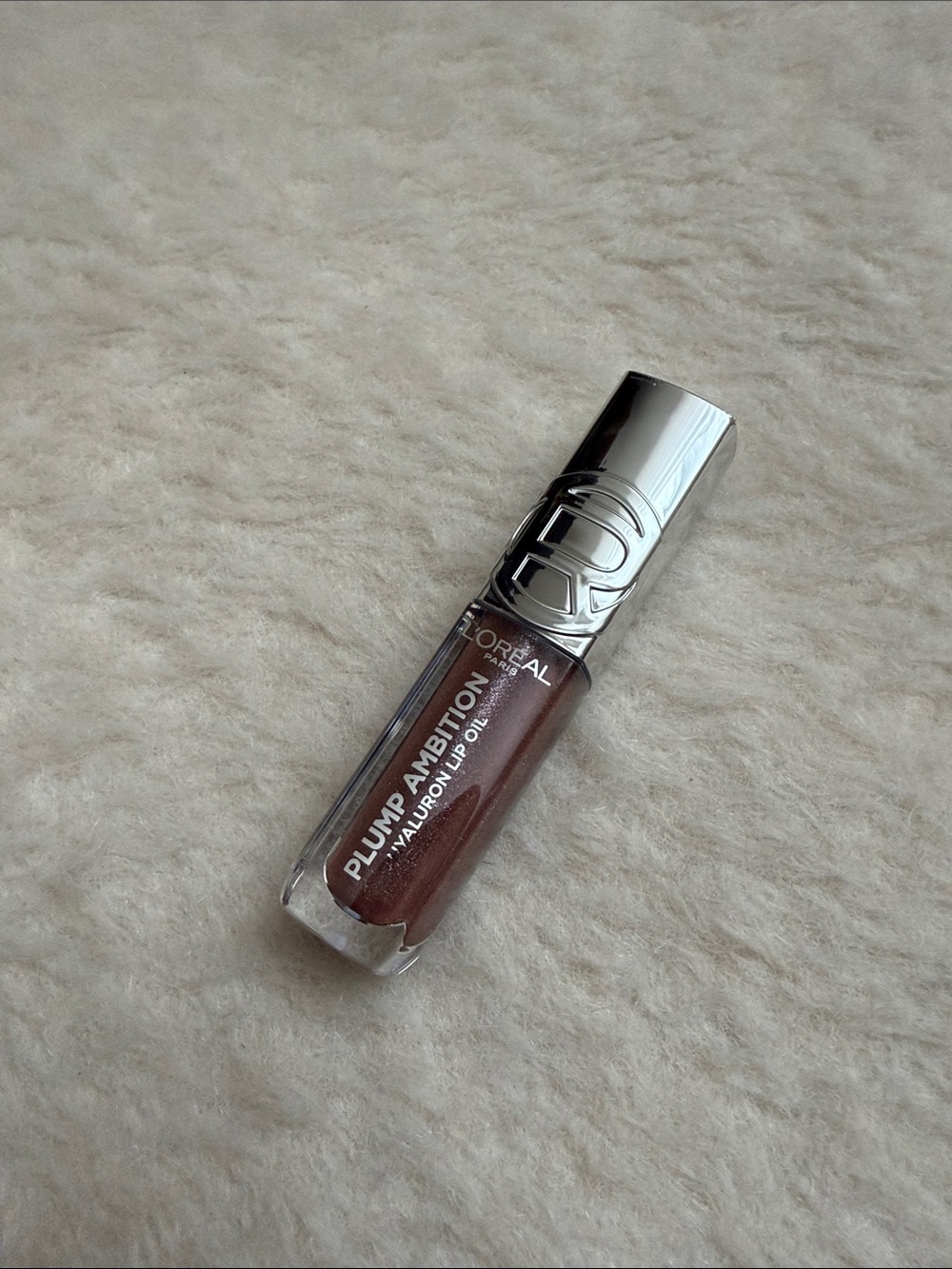 L’Oréal Hyaluron Lip Oil in shade 680 Mauve Lights